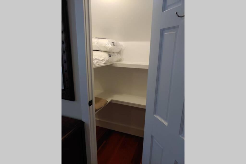 Carriage House 2 Bdrm At Camellia Cottages In Historic Summerville, Sc Экстерьер фото
